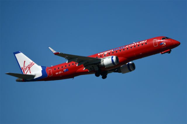 Embraer ERJ-190 (VH-ZPJ) - Getting airborne off runway 23. Monday, 14th April, 2014.