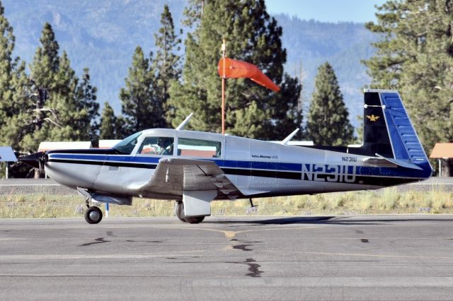 Mooney M-20 Turbo (N231U)