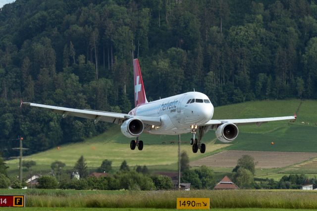 Airbus A319 (HB-JVK)