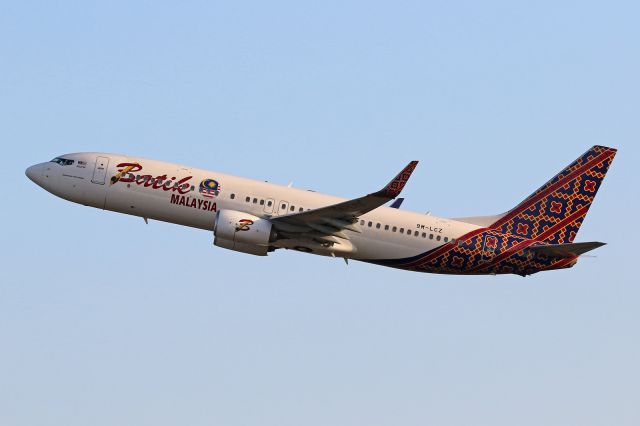 Boeing 737-800 (9M-LCZ)