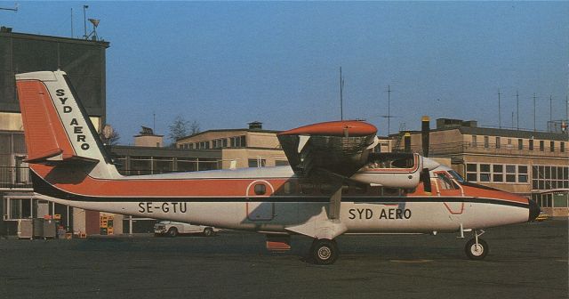 De Havilland Canada Twin Otter (SE-GTU) - scanned from postcardbr /syd aero