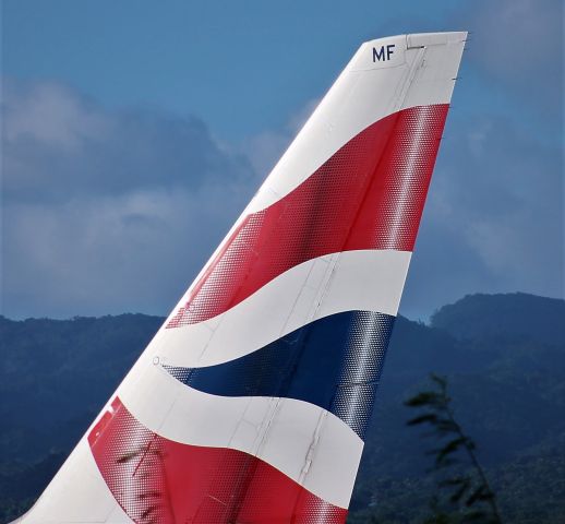 Boeing 777-200 (G-YMMF)