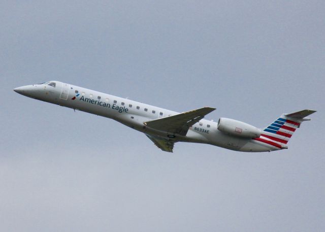 Embraer ERJ-145 (N633AE) - At Shreveport Regional.