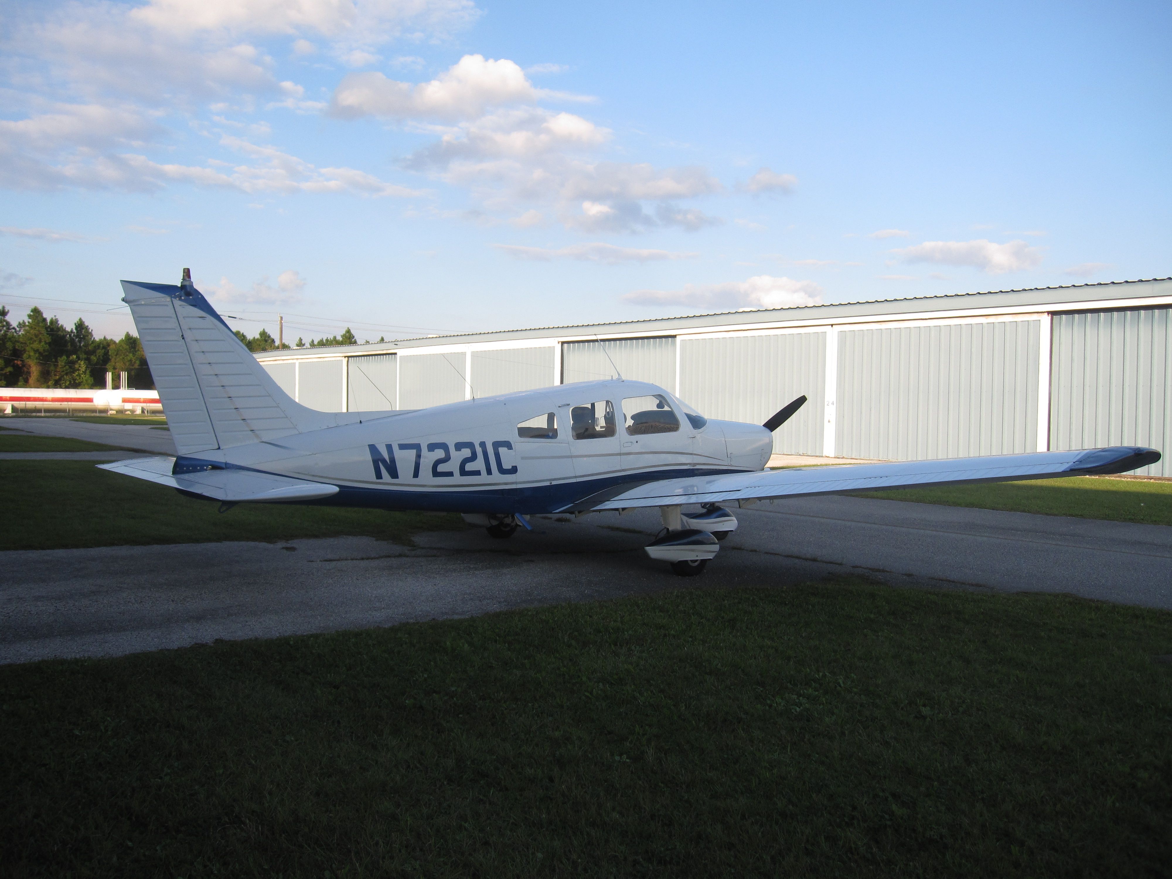 Piper Cherokee (N7221C)