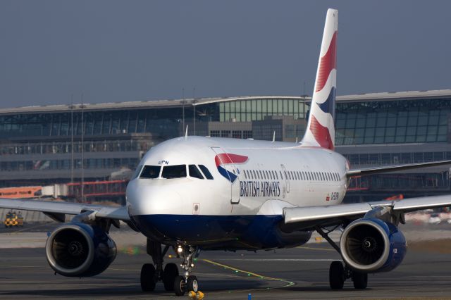 Airbus A319 (G-EUPN)