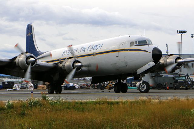 Douglas DC-6 (N9056R)