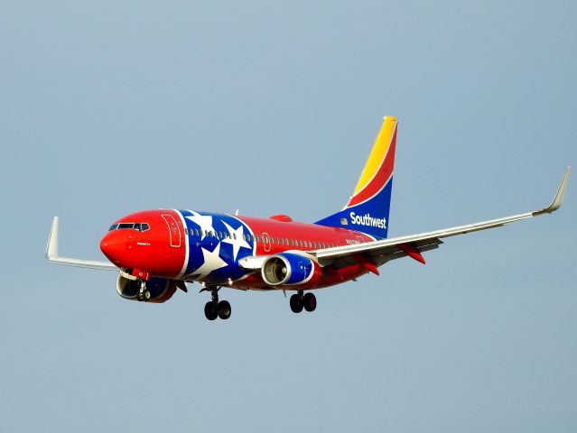 Boeing 737-700 (N922WN) - SWA2661 MCO-PHL