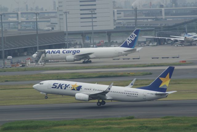 Boeing 737-800 (JA73NA) - Skymark Airlines B737-8HX cn36849