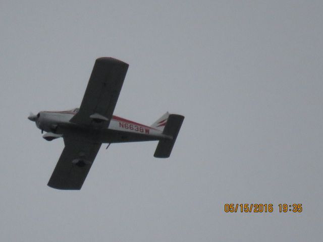 Piper Cherokee (N6638W)