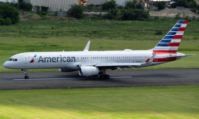 Boeing 757-200 (N183AN)