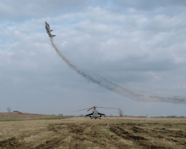 MIL Mi-25 — - Ukrainian falcons somewhere near Kherson