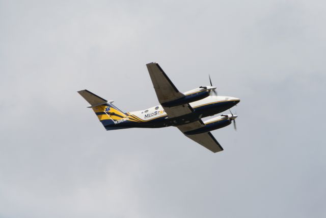 Beechcraft Super King Air 200 (N316MS) - Photographed taking off from Boeing Field,Seattle 7-27-08