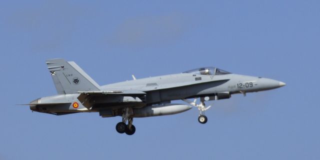 McDonnell Douglas FA-18 Hornet (C1551) - Spain - Air Force   McDonnell Douglas EF-18A(M) (C.15-51 / 12-09)   LPA/GCLP  Spotting