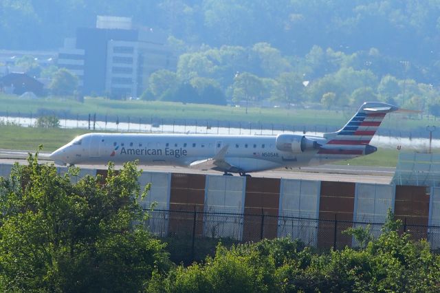 Canadair Regional Jet CRJ-200 (N505AE)