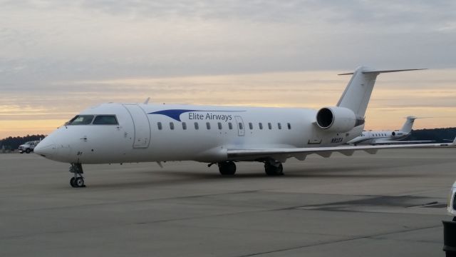 Canadair Regional Jet CRJ-700 (N91EA) - Charter plane I caught on our ramp! 