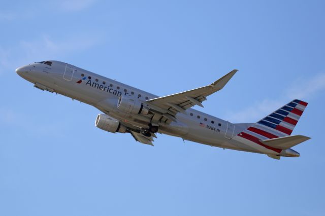 Embraer ERJ 175 (N284JN) - Wheels-up for this new addition to the American Airlines fleet. N284JN, an Embraer ERJ 170-200 LR, operating as ENY3718, was seen departing RWY 6L, en route to KORD on 13 Jul 2020. 