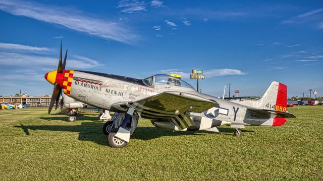 North American P-51 Mustang (N3333E)