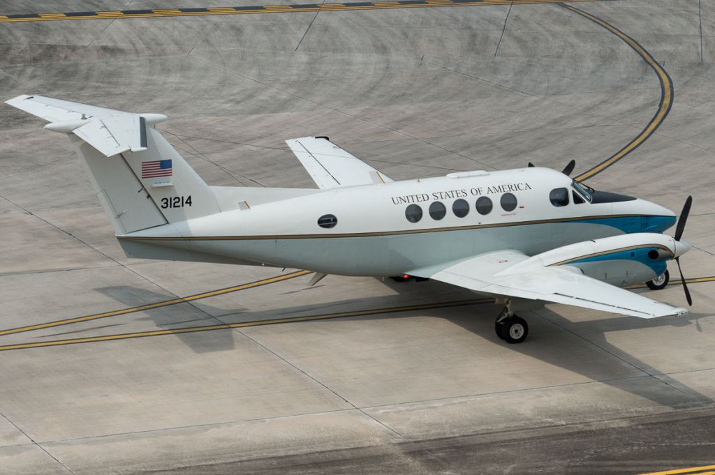 73-1214 — - Beech C-12C Huron (B200)