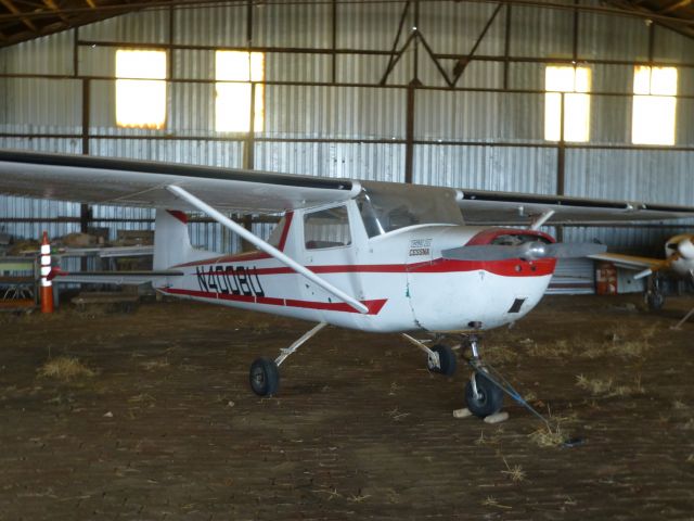 Cessna 152 (N4008U)