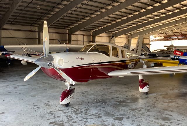 Piper Saratoga (N492BC)