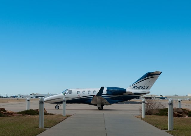 Cessna Citation CJ1 (N525LS) - A Citation M2 with Tamarack Active Winglets sits on the ramp in Wichita after installation in 2017.