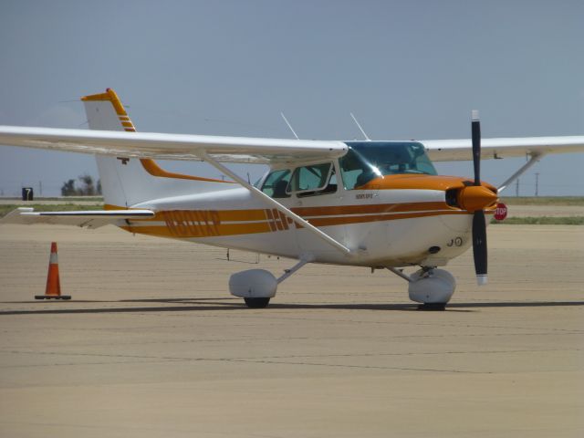 Cessna Skyhawk (N801XP)