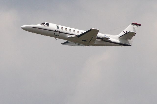 Cessna Citation V (N309QS) - One of many in town for the BMW Charity Pro-Am Nationwide tour event at Thornblade CC