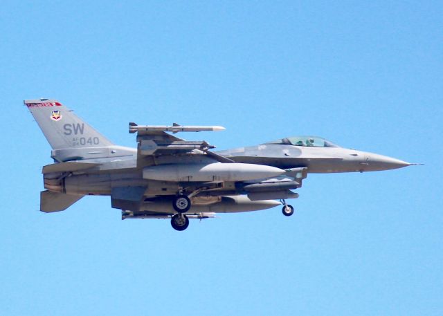 Lockheed F-16 Fighting Falcon (94-0040) - At Barksdale Air Force Base. F-16C Block 50