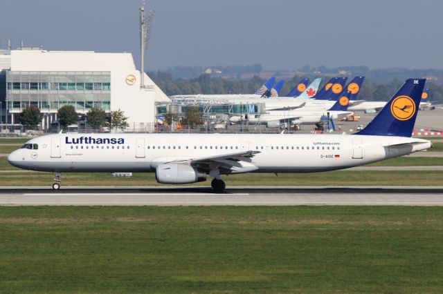 Airbus A321 (D-AIDE)