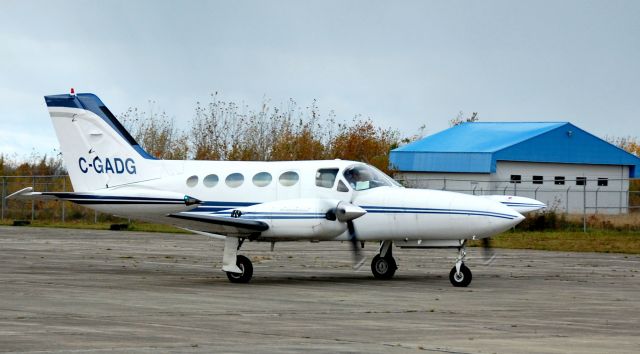 Cessna 421 (C-GADG)