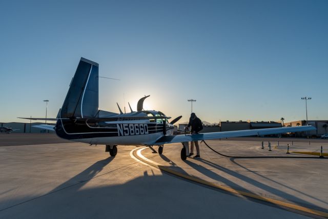 Mooney M-20 (N5866Q) - Enjoying flying 1965 Mooney M20C.