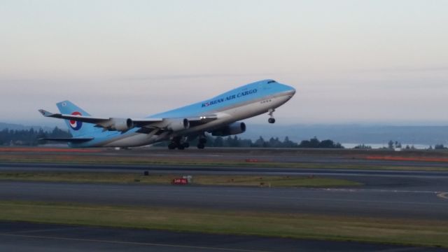 Boeing 747-200 (HL7400)