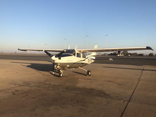 Cessna Centurion (7Q-FTA) - 26 AUG 2018.