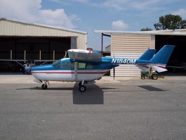 Cessna Super Skymaster (N1840M)