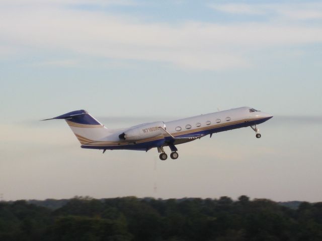 Gulfstream Aerospace Gulfstream IV (N718DW)