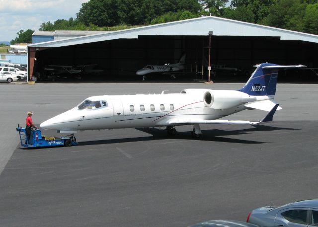 Learjet 60 (N52JT)