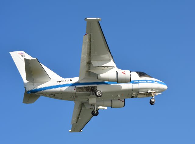 Lockheed L-394 Viking (N601NA) - NASA S-3 Viking landing at Cleveland National Air Show 08/29/2014