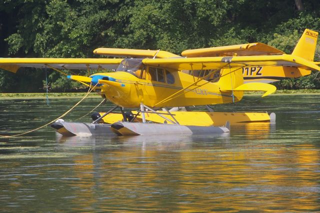 Piper PA-12 Super Cruiser (N2262G)