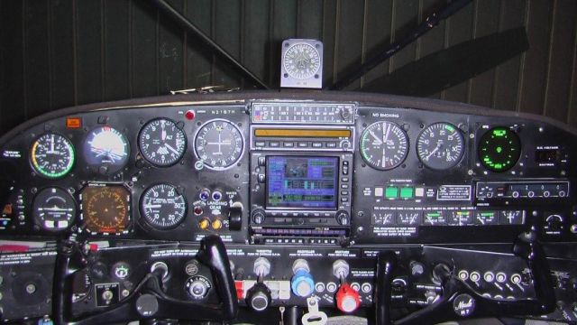 MAULE MT-7-260 Super Rocket (N3187H) - Garmin GNS 530 upgraded with WAAS, and STEC 55X autopilot, fully coupled. Sandel 3308 EHSI. Strikefinder.  Receiving GPS signals inside hangar.