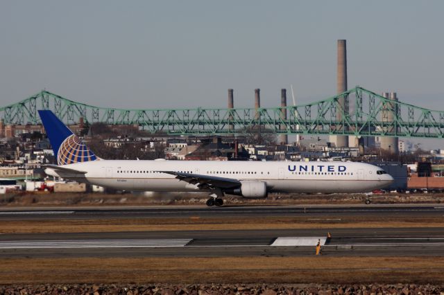 BOEING 767-400 (N76064) - This United B764 did a special Superbowl charter to Houston on 02/02/17.