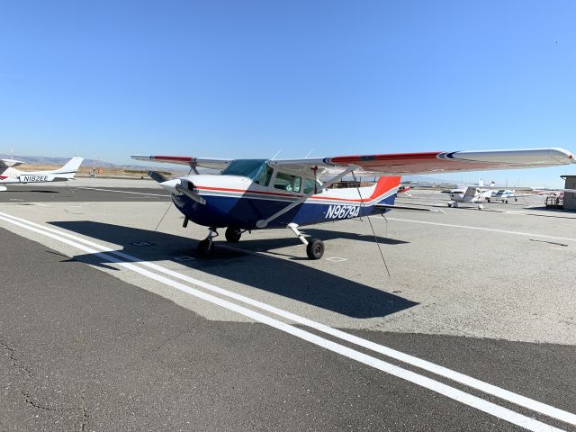 Cessna Skyhawk (N9679A) - J Parking. 