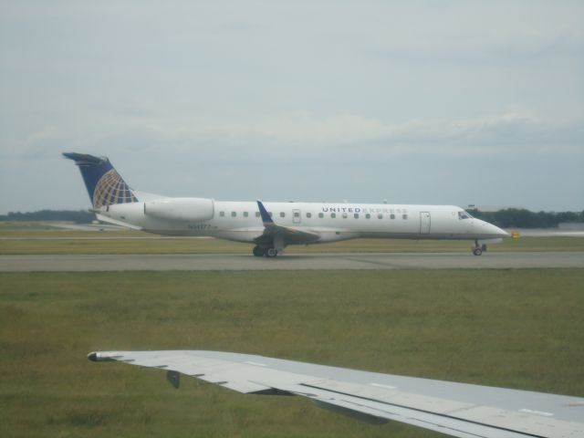 Embraer ERJ-145 (N14177)