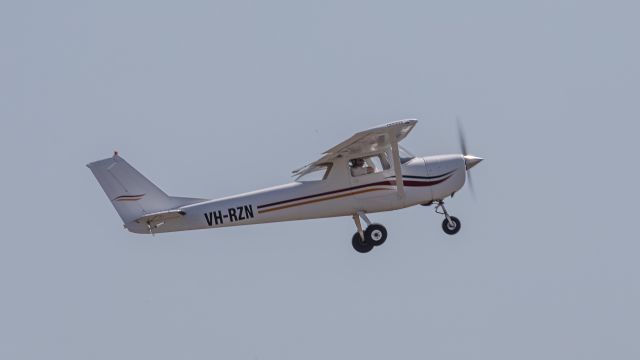 Cessna Commuter (VH-RZN)