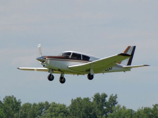 Piper PA-24 Comanche (N8803P)