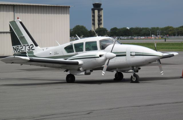 Piper Aztec (N62732) - May be not the fastest. But it is a very safe and powerful piston twin, with remarkable single engine performance.