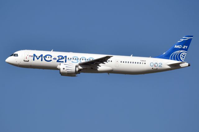 IRKUT MC-21-300 (RA-73053)