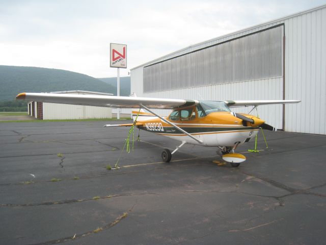 Cessna Skyhawk (N3923Q)