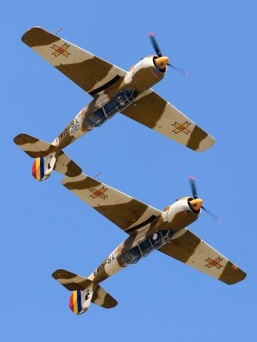 YAKOVLEV Yak-52 (YR-UAU)