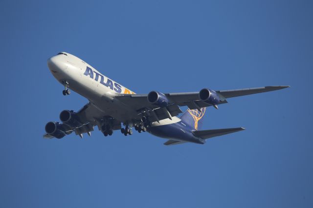 BOEING 747-8 (N854GT)