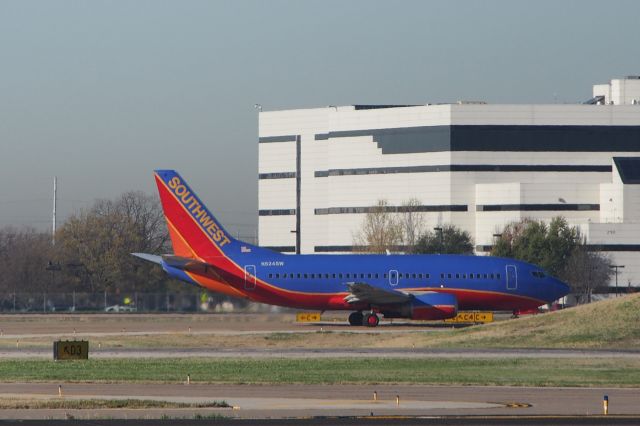 Boeing 737-500 (N524SW)